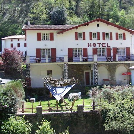 Hotel Le Clementenia Arneguy Экстерьер фото
