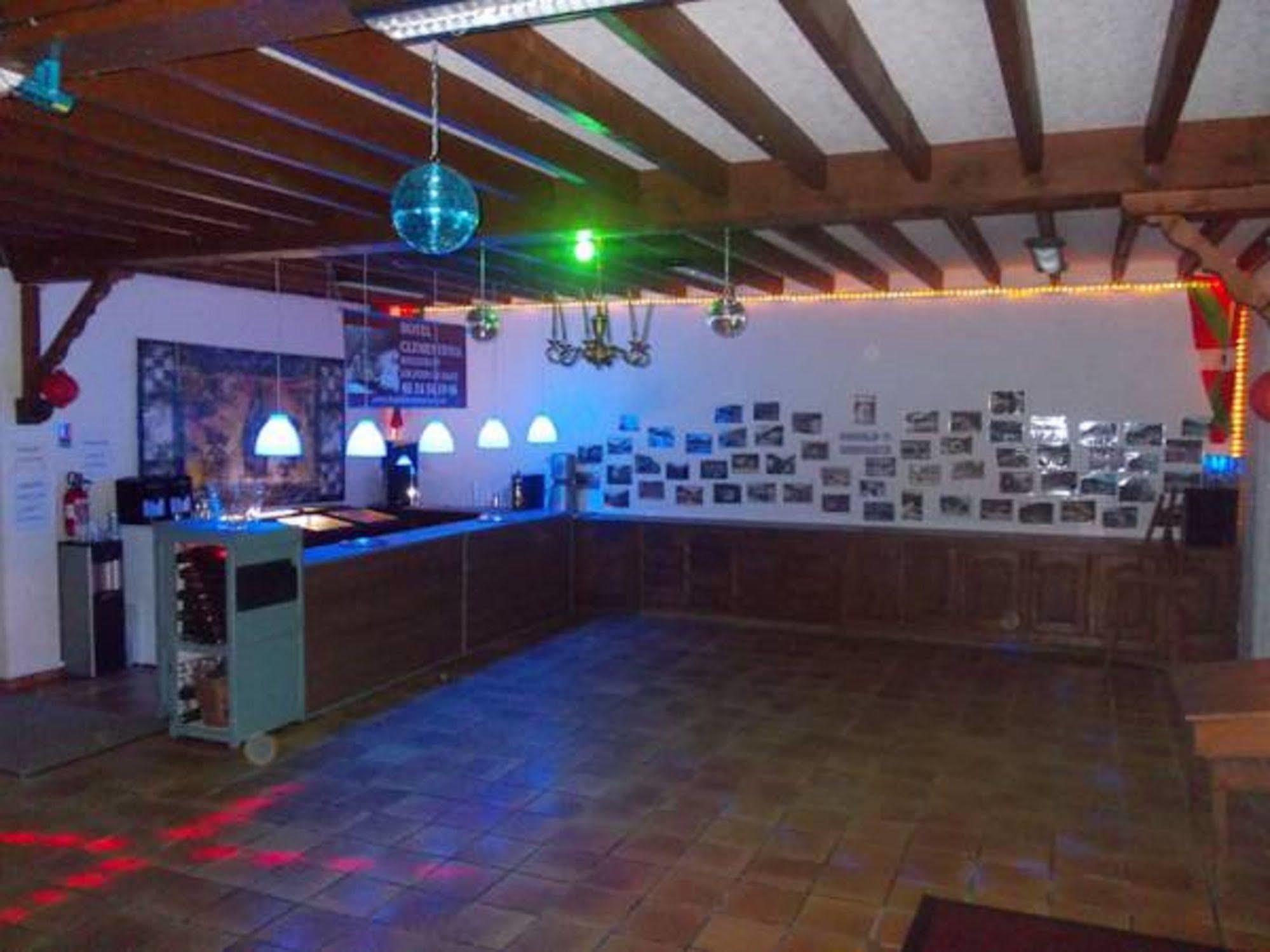Hotel Le Clementenia Arneguy Экстерьер фото