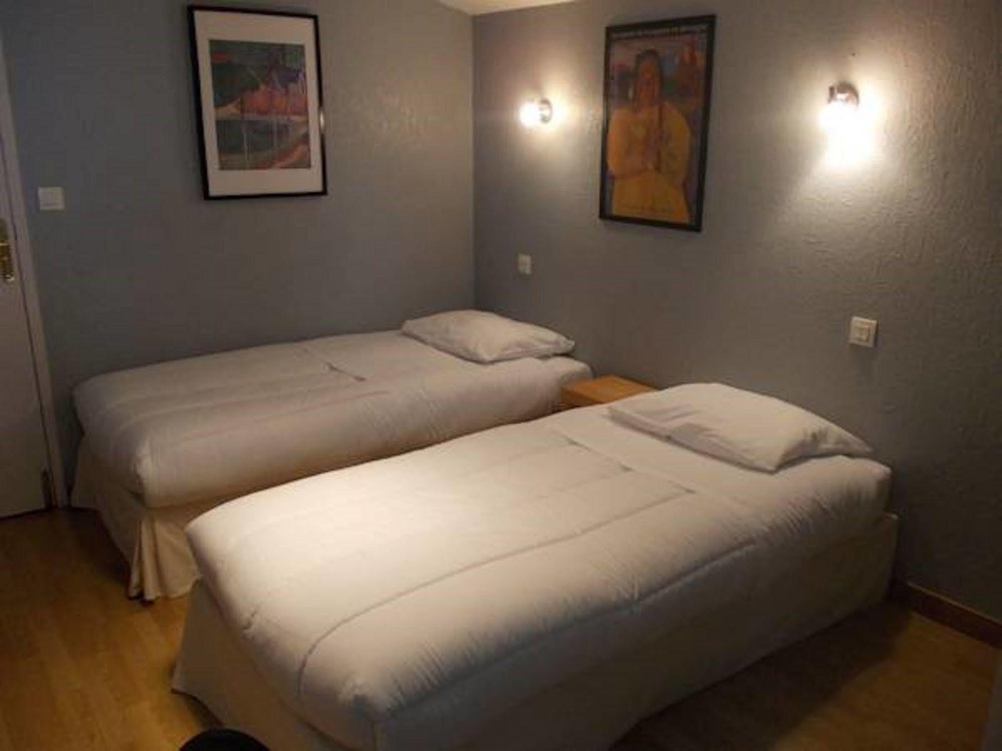 Hotel Le Clementenia Arneguy Экстерьер фото